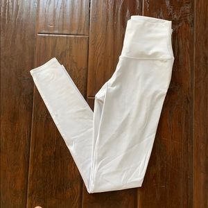 Alo white legging